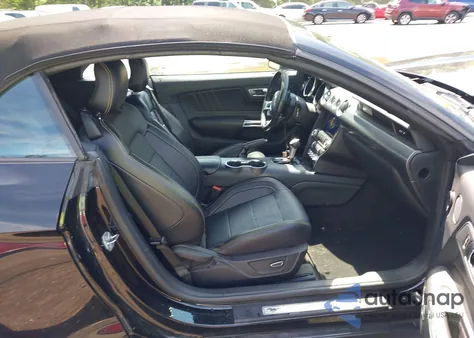 2017 Ford Mustang Ecoboost Premium z USA, uszkodzony, nr VIN 1FATP8UH2H5256197